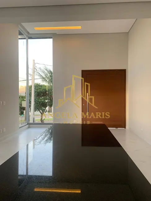 Foto 6 de Casa de Condomínio com 3 quartos à venda, 142m2 em Cacapava - SP