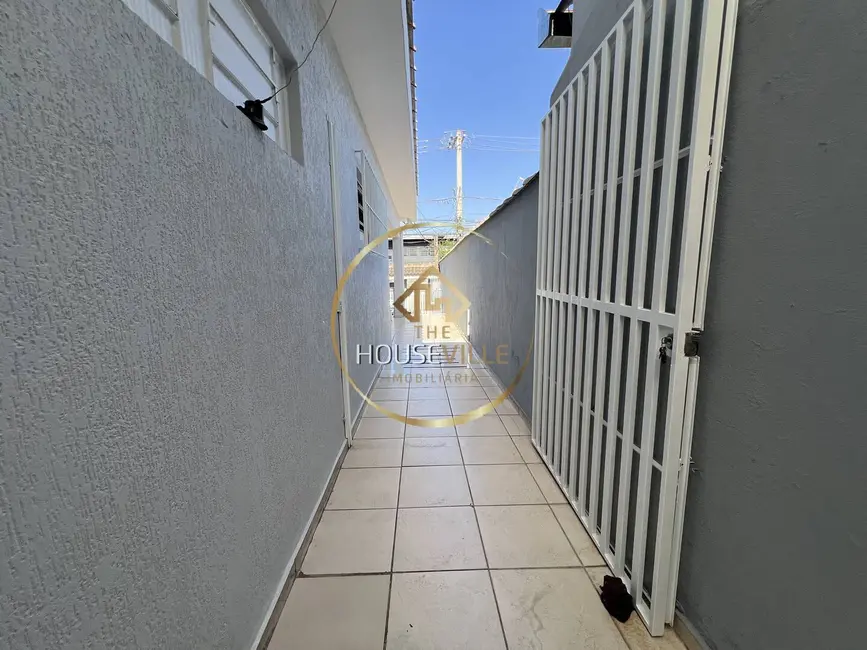 Casa para alugar, 252m2 em Sao Jose Dos Campos - SP - imagem 8 Foto 8 de Casa para alugar, 252m2 em Sao Jose Dos Campos - SP