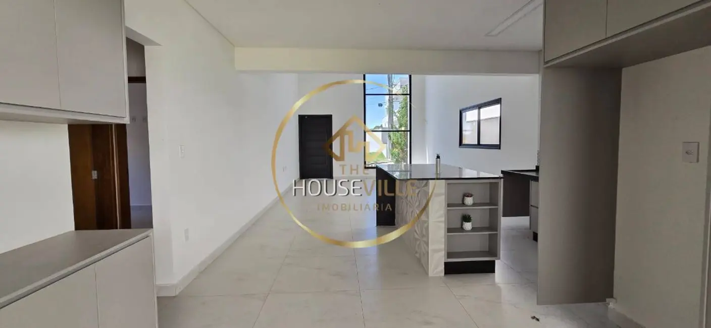 Foto 2 de Casa de Condomínio com 3 quartos à venda, 150m2 em Cacapava - SP