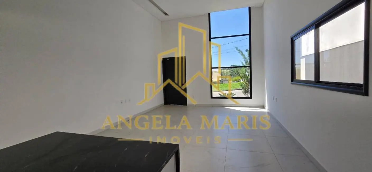 Foto 4 de Casa de Condomínio com 3 quartos à venda, 150m2 em Cacapava - SP