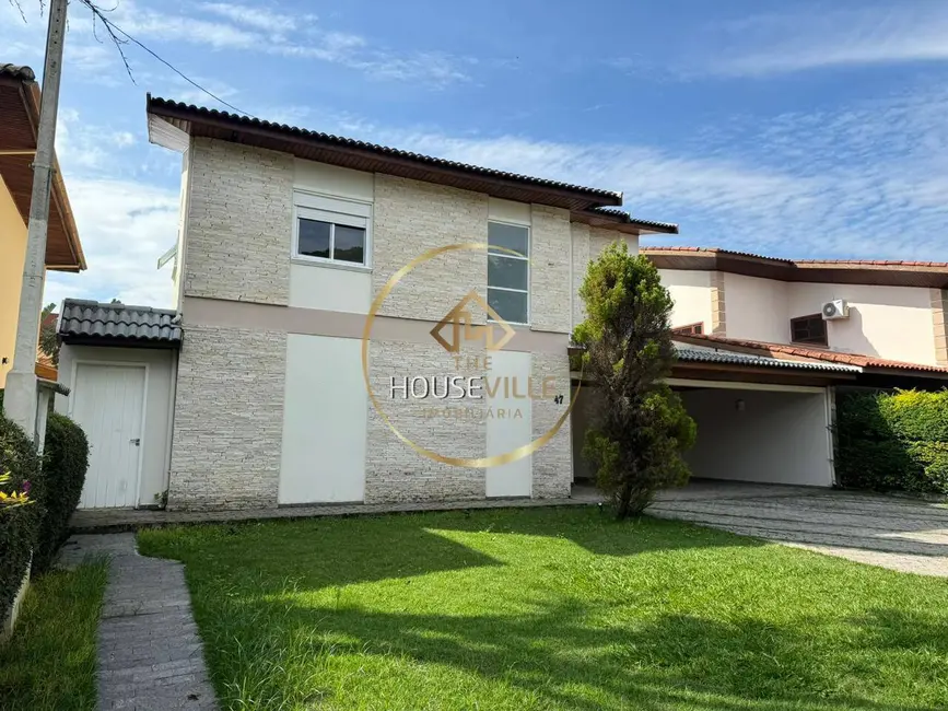 Foto 2 de Casa de Condomínio com 4 quartos à venda, 300m2 em Sao Jose Dos Campos - SP