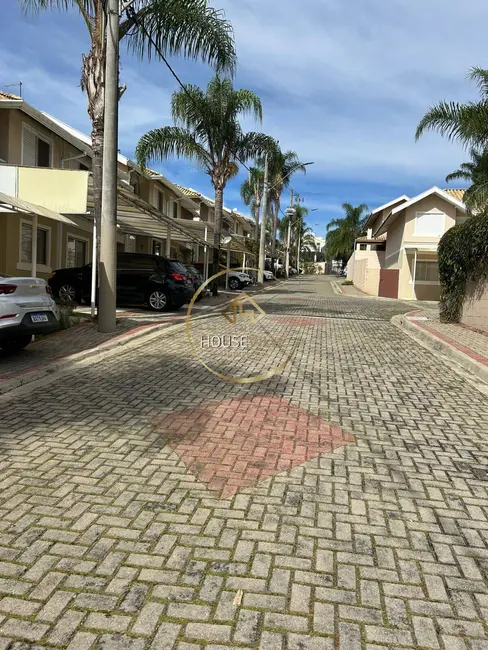 Casa de Condomínio com 3 quartos à venda e para alugar, 127m2 em Sao Jose Dos Campos - SP - imagem 7 Foto 7 de Casa de Condomínio com 3 quartos à venda e para alugar, 127m2 em Sao Jose Dos Campos - SP