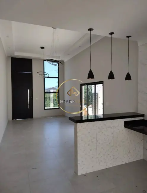 Foto 1 de Casa de Condomínio com 3 quartos à venda, 125m2 em Cacapava - SP