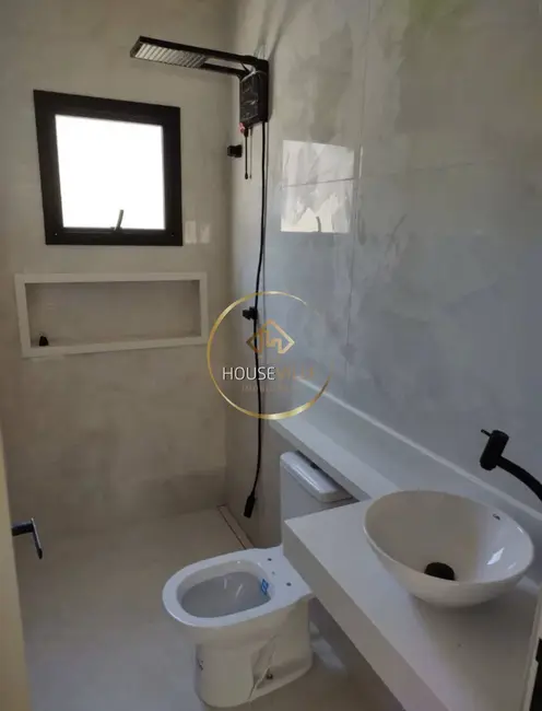 Foto 2 de Casa de Condomínio com 3 quartos à venda, 125m2 em Cacapava - SP