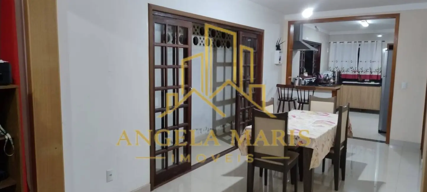 Casa com 3 quartos à venda, 225m2 em Sao Jose Dos Campos - SP - imagem 7 Foto 7 de Casa com 3 quartos à venda, 225m2 em Sao Jose Dos Campos - SP