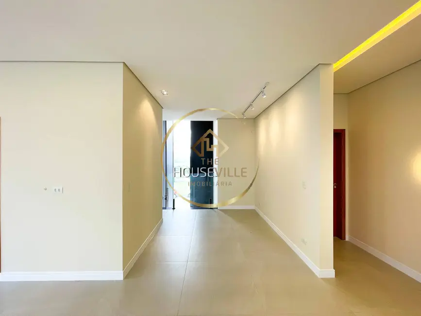 Casa de Condomínio com 4 quartos à venda, 282m2 em Sao Jose Dos Campos - SP - imagem 3 Foto 3 de Casa de Condomínio com 4 quartos à venda, 282m2 em Sao Jose Dos Campos - SP