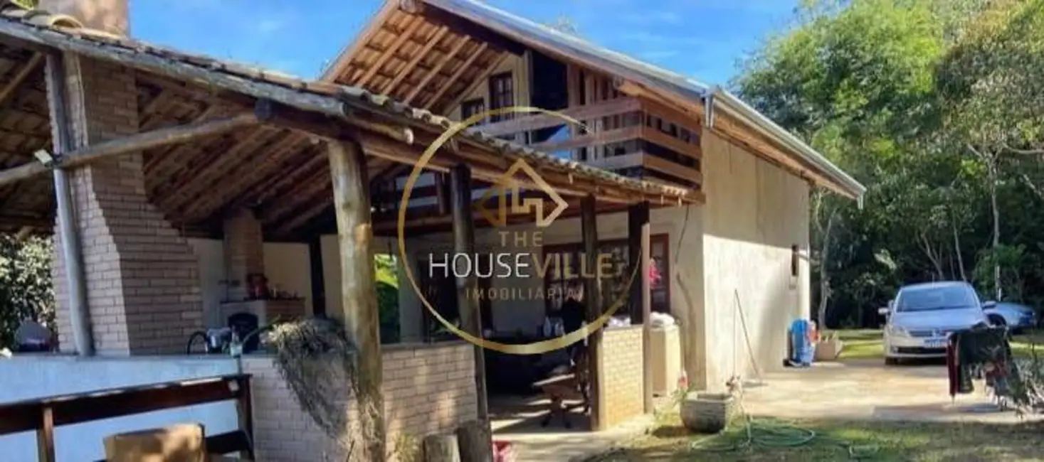 Chácara com 2 quartos à venda, 1000m2 em Sao Jose Dos Campos - SP - imagem 1 Foto 1 de Chácara com 2 quartos à venda, 1000m2 em Sao Jose Dos Campos - SP