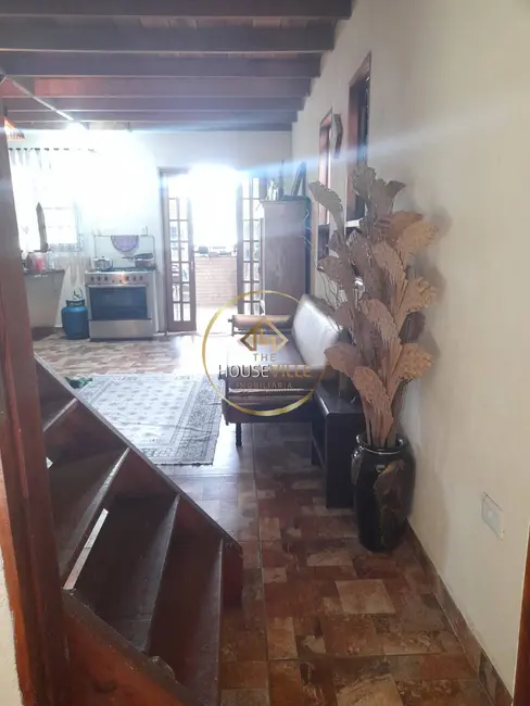 Chácara com 2 quartos à venda, 1000m2 em Sao Jose Dos Campos - SP - imagem 5 Foto 5 de Chácara com 2 quartos à venda, 1000m2 em Sao Jose Dos Campos - SP