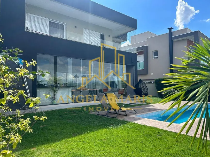 Foto 3 de Casa de Condomínio com 5 quartos à venda, 330m2 em Sao Jose Dos Campos - SP