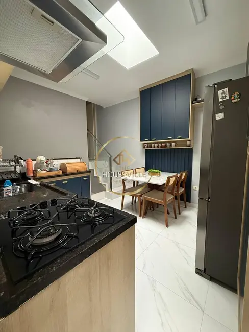 Foto 4 de Casa com 3 quartos à venda, 125m2 em Sao Jose Dos Campos - SP