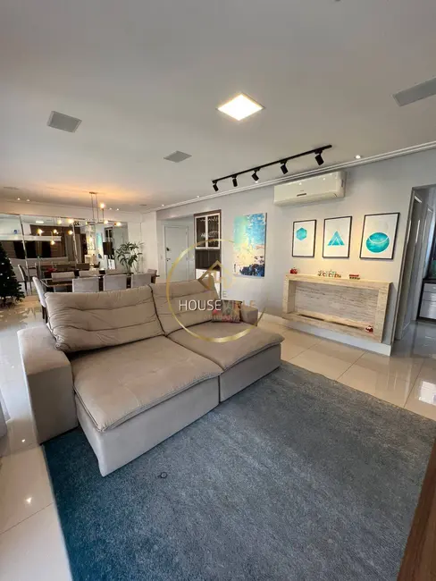 Foto 2 de Apartamento com 3 quartos à venda, 156m2 em Sao Jose Dos Campos - SP