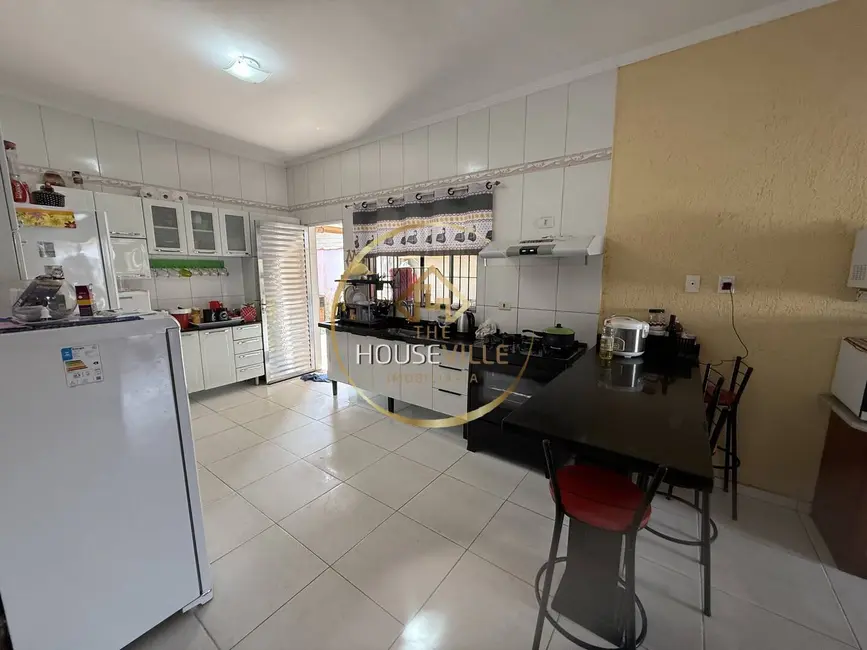 Foto 9 de Casa com 6 quartos à venda, 263m2 em Balneário dos Golfinhos, Caraguatatuba - SP