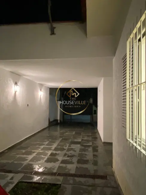 Casa com 3 quartos à venda, 210m2 em Sao Jose Dos Campos - SP - imagem 9 Foto 9 de Casa com 3 quartos à venda, 210m2 em Sao Jose Dos Campos - SP