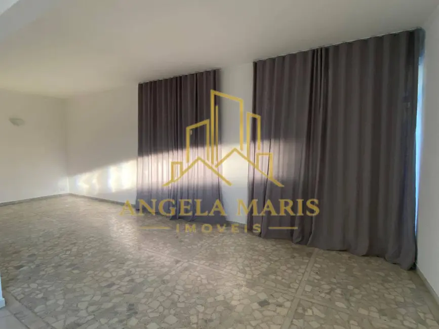 Foto 4 de Casa com 3 quartos à venda, 210m2 em Sao Jose Dos Campos - SP