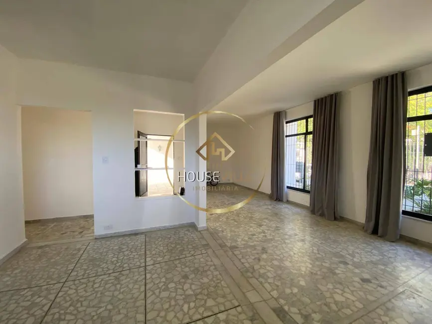 Foto 1 de Casa com 3 quartos à venda, 210m2 em Sao Jose Dos Campos - SP