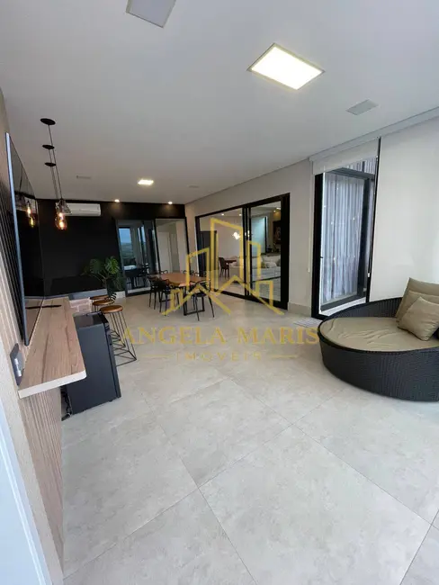 Casa de Condomínio com 4 quartos à venda, 460m2 em Sao Jose Dos Campos - SP - imagem 2 Foto 2 de Casa de Condomínio com 4 quartos à venda, 460m2 em Sao Jose Dos Campos - SP