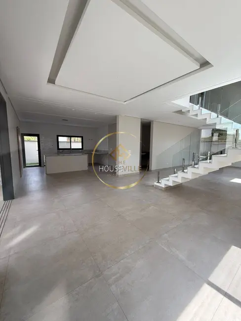 Casa de Condomínio com 5 quartos à venda, 347m2 em Sao Jose Dos Campos - SP - imagem 5 Foto 5 de Casa de Condomínio com 5 quartos à venda, 347m2 em Sao Jose Dos Campos - SP