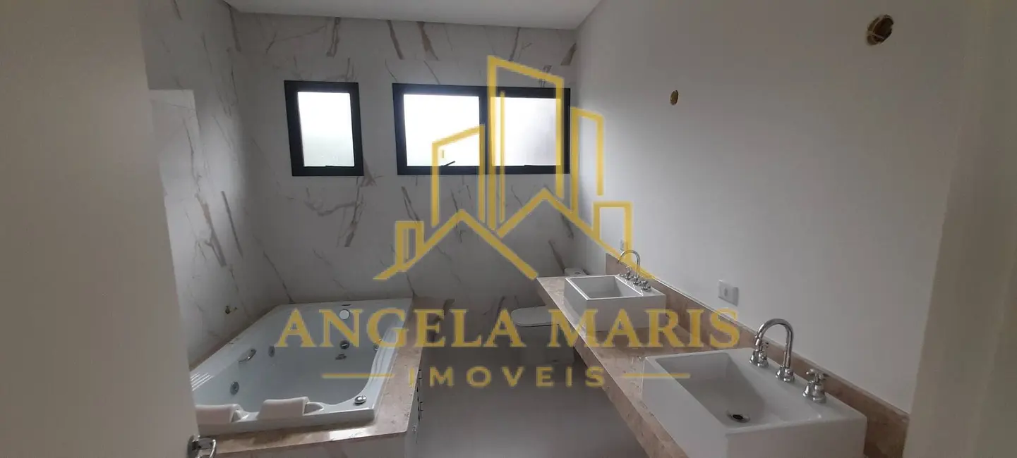 Casa de Condomínio com 4 quartos à venda, 310m2 em Sao Jose Dos Campos - SP - imagem 8 Foto 8 de Casa de Condomínio com 4 quartos à venda, 310m2 em Sao Jose Dos Campos - SP
