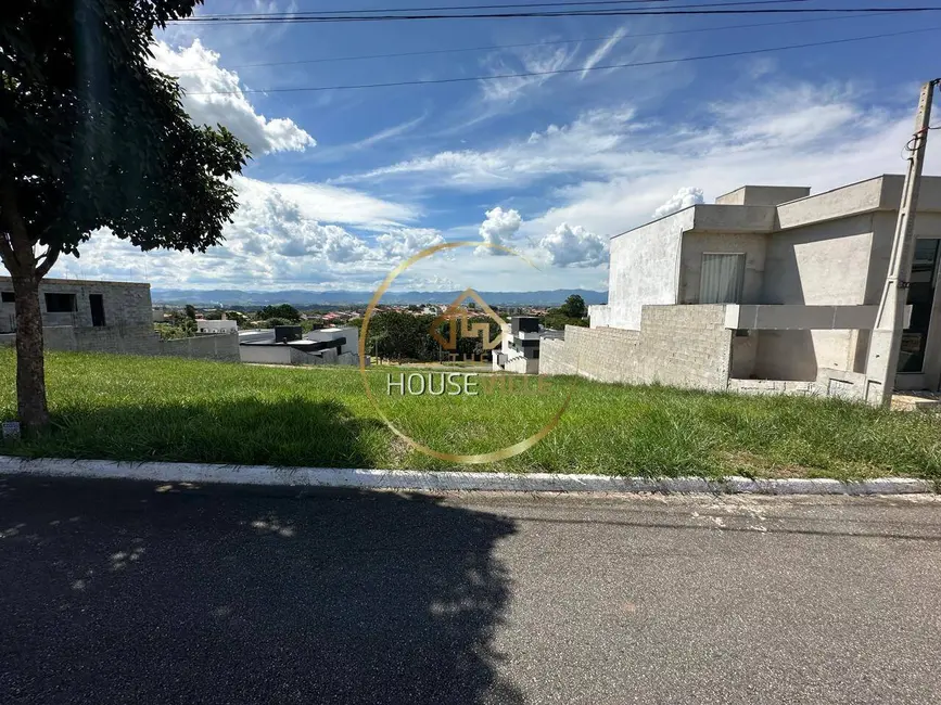 Foto 1 de Lote de Condomínio à venda, 267m2 em Caçapava Velha, Cacapava - SP