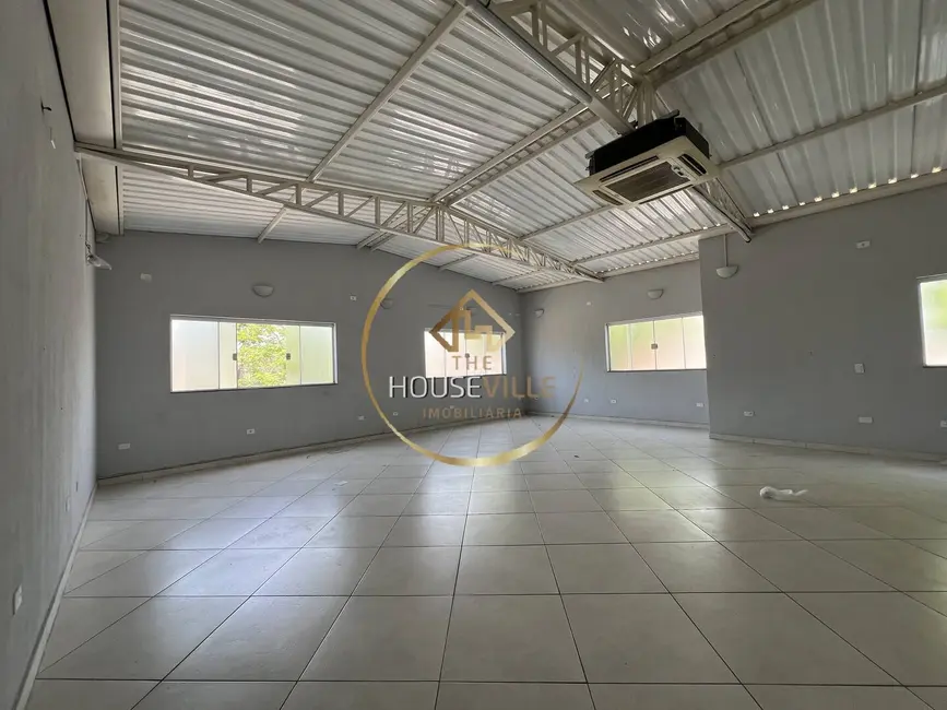 Armazém / Galpão para alugar, 200m2 em Sao Jose Dos Campos - SP - imagem 5 Foto 5 de Armazém / Galpão para alugar, 200m2 em Sao Jose Dos Campos - SP