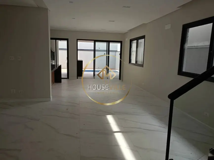 Foto 1 de Casa de Condomínio com 4 quartos à venda, 240m2 em Sao Jose Dos Campos - SP