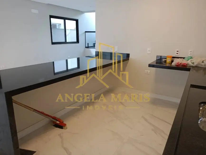 Foto 8 de Casa de Condomínio com 4 quartos à venda, 240m2 em Sao Jose Dos Campos - SP