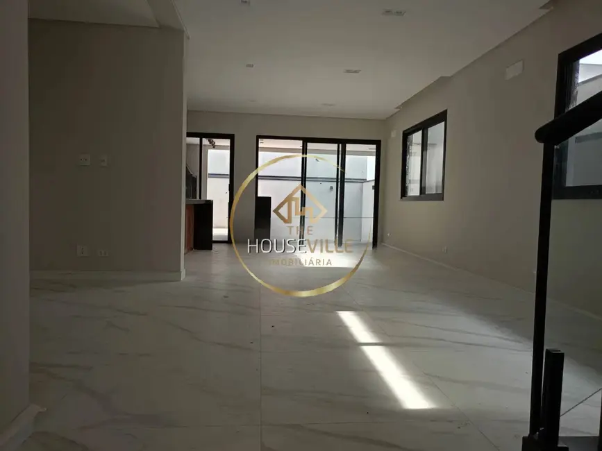 Foto 4 de Casa de Condomínio com 4 quartos à venda, 240m2 em Sao Jose Dos Campos - SP