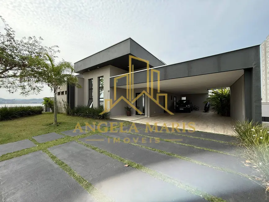 Foto 1 de Casa de Condomínio com 4 quartos à venda, 330m2 em Sao Jose Dos Campos - SP