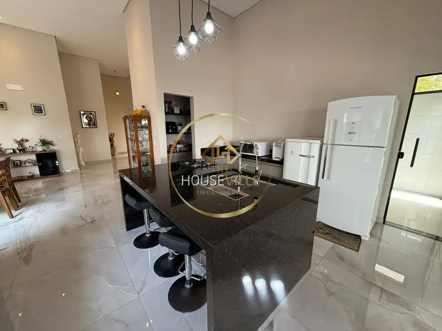 Foto 6 de Casa de Condomínio com 4 quartos à venda, 330m2 em Sao Jose Dos Campos - SP