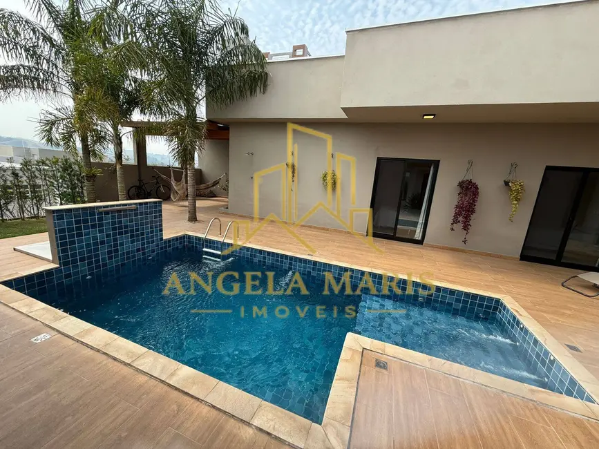 Foto 8 de Casa de Condomínio com 4 quartos à venda, 330m2 em Sao Jose Dos Campos - SP