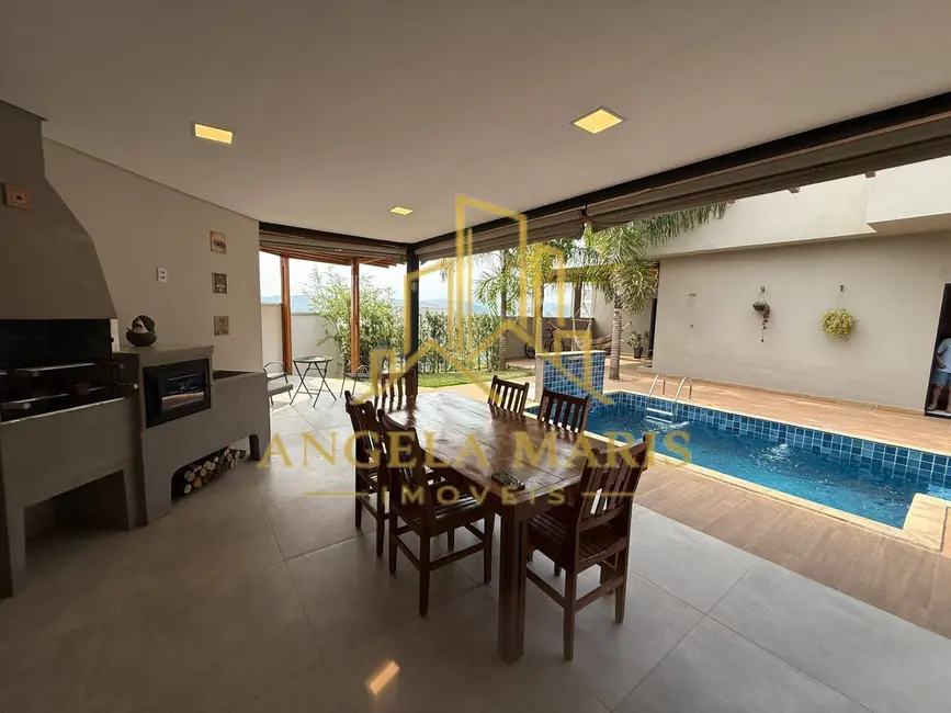 Foto 3 de Casa de Condomínio com 4 quartos à venda, 330m2 em Sao Jose Dos Campos - SP