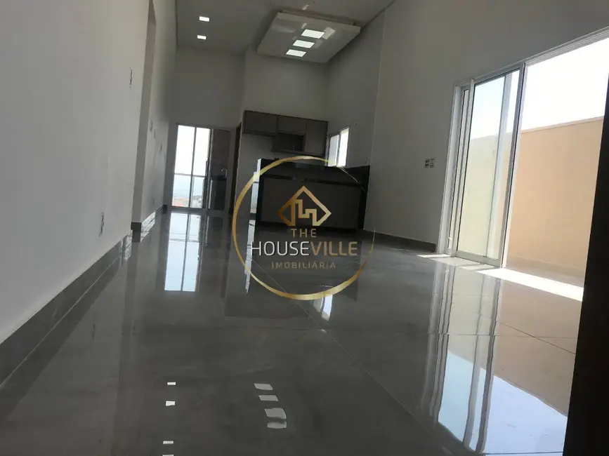 Foto 4 de Casa de Condomínio com 3 quartos à venda e para alugar, 210m2 em Cacapava - SP