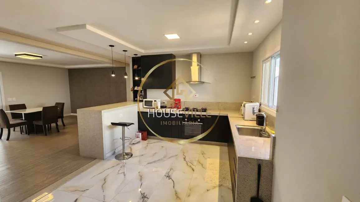 Foto 4 de Casa de Condomínio com 4 quartos à venda, 300m2 em Condomínio Residencial Mirante do Vale, Jacarei - SP