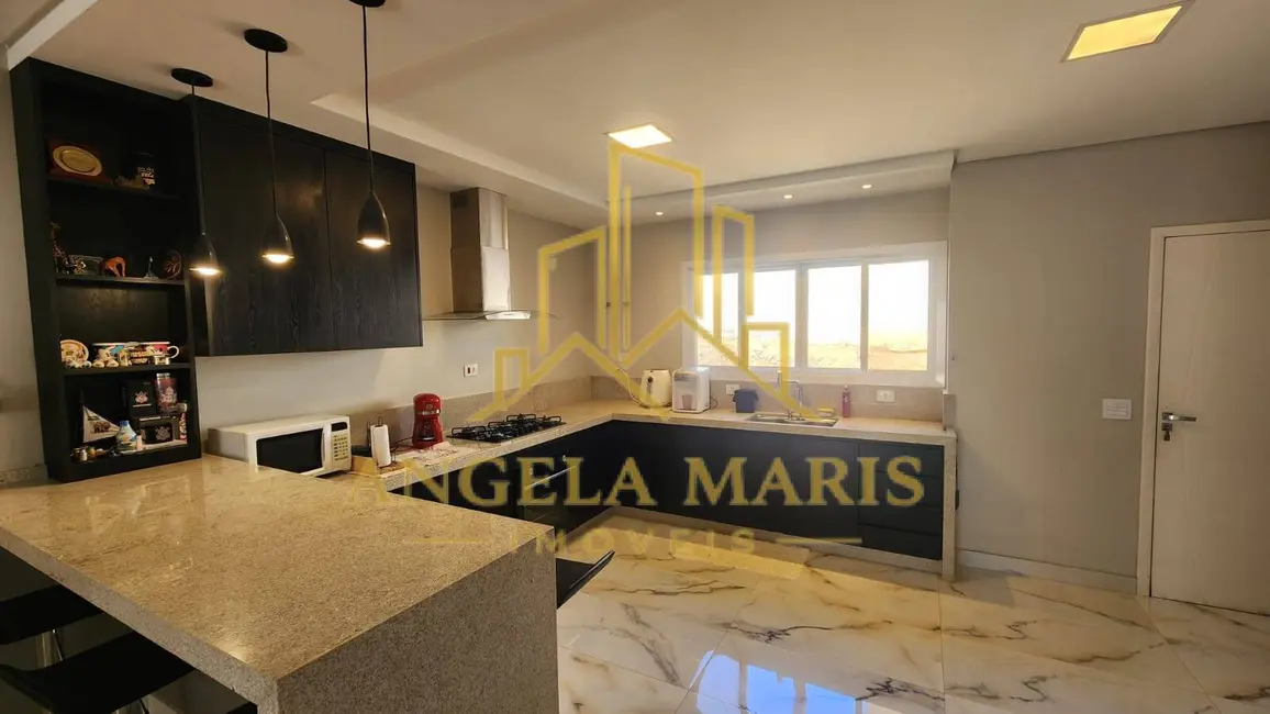 Foto 9 de Casa de Condomínio com 4 quartos à venda, 300m2 em Rio Comprido, Jacarei - SP
