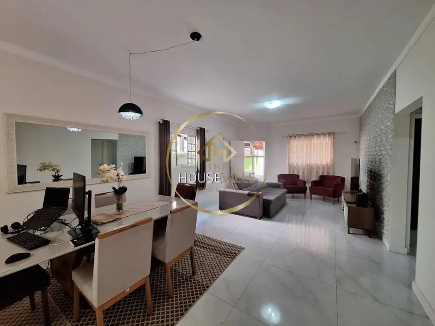 Foto 4 de Casa de Condomínio com 3 quartos à venda, 175m2 em Sao Jose Dos Campos - SP