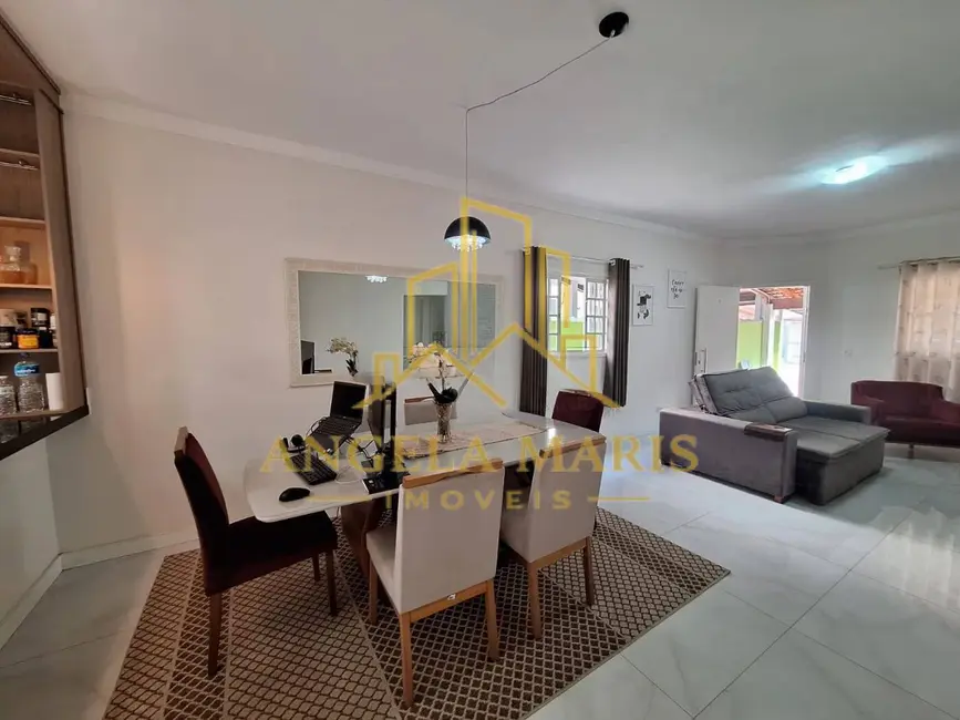 Casa de Condomínio com 3 quartos à venda, 175m2 em Sao Jose Dos Campos - SP - imagem 1 Foto 1 de Casa de Condomínio com 3 quartos à venda, 175m2 em Sao Jose Dos Campos - SP