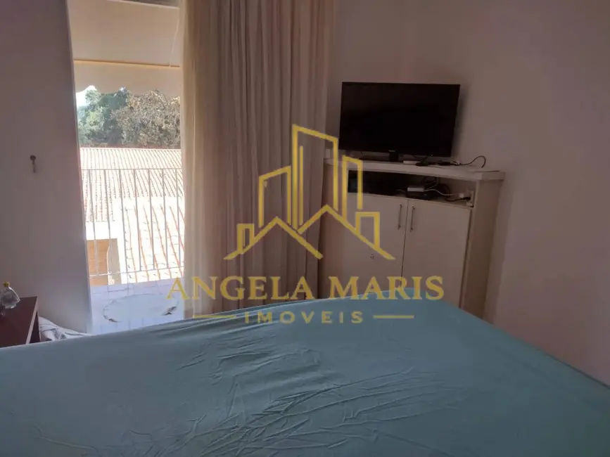 Foto 9 de Casa com 4 quartos à venda, 291m2 em Sao Jose Dos Campos - SP