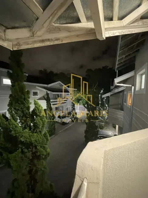 Foto 2 de Casa de Condomínio com 3 quartos à venda, 105m2 em Sao Jose Dos Campos - SP