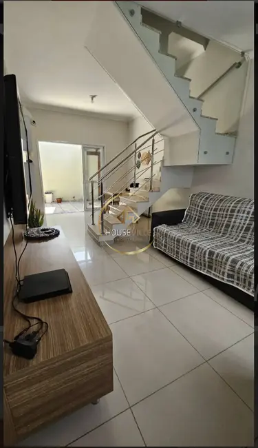 Foto 3 de Casa de Condomínio com 3 quartos à venda, 105m2 em Sao Jose Dos Campos - SP