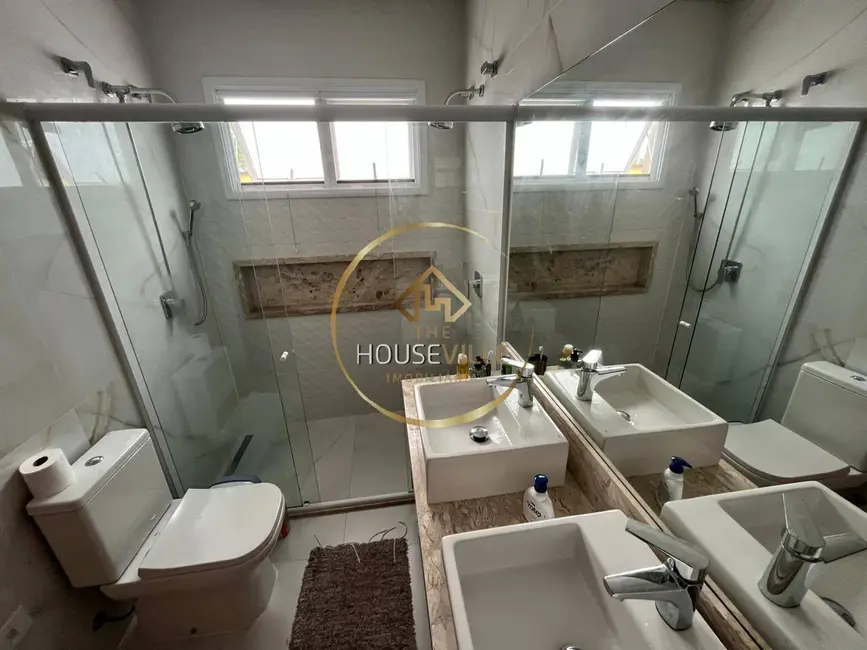 Casa de Condomínio com 3 quartos à venda, 150m2 em Sao Jose Dos Campos - SP - imagem 8 Foto 8 de Casa de Condomínio com 3 quartos à venda, 150m2 em Sao Jose Dos Campos - SP