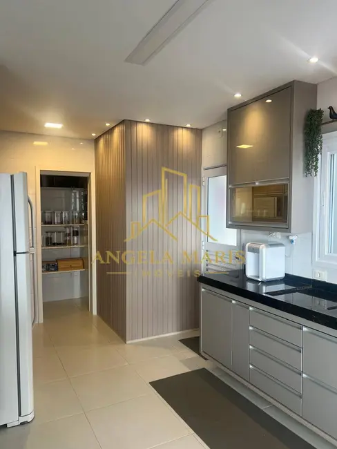 Foto 9 de Casa de Condomínio com 3 quartos à venda, 240m2 em Sao Jose Dos Campos - SP