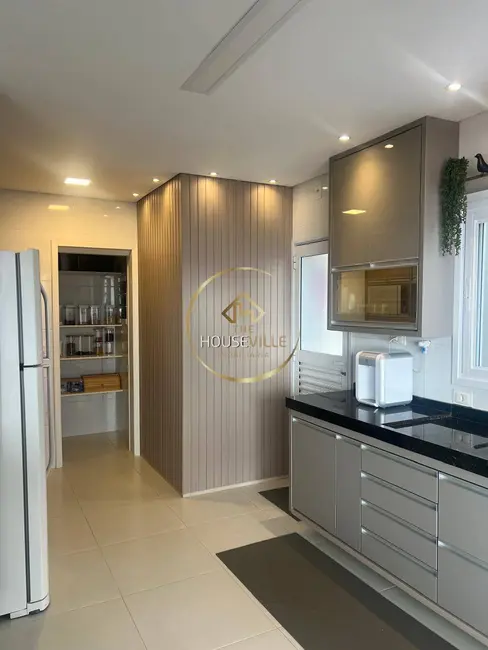 Foto 8 de Casa de Condomínio com 3 quartos à venda, 240m2 em Sao Jose Dos Campos - SP