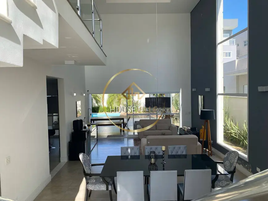 Casa de Condomínio com 3 quartos à venda, 329m2 em Sao Jose Dos Campos - SP - imagem 2 Foto 2 de Casa de Condomínio com 3 quartos à venda, 329m2 em Sao Jose Dos Campos - SP