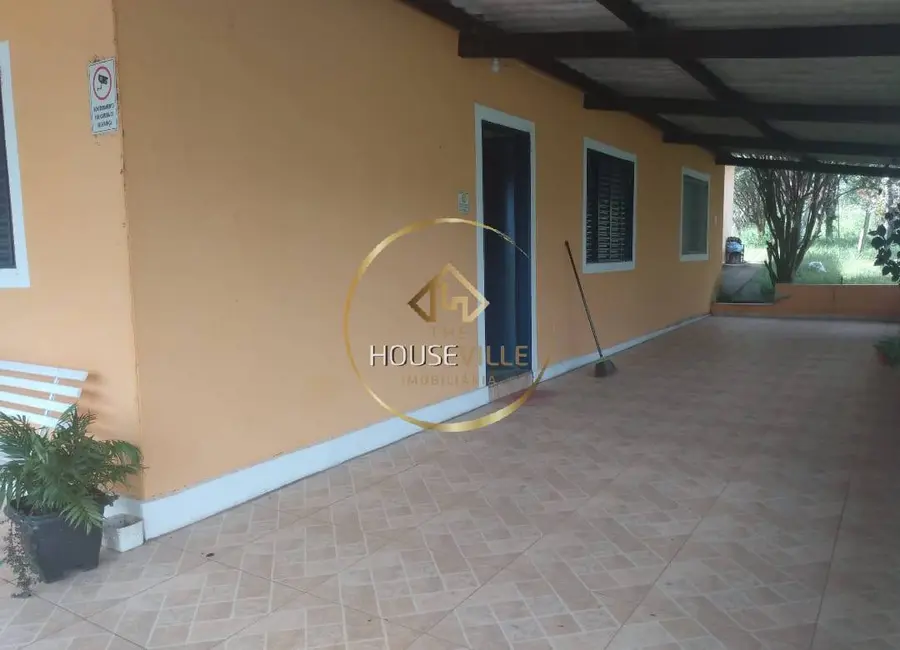 Foto 2 de Chácara com 3 quartos à venda, 3860m2 em Centro, Itajuba - MG