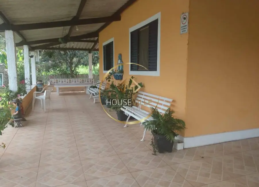 Foto 3 de Chácara com 3 quartos à venda, 3860m2 em Centro, Itajuba - MG