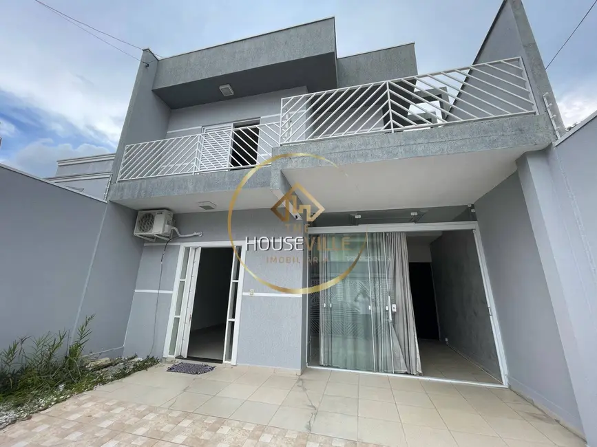 Foto 1 de Casa com 3 quartos à venda, 133m2 em Loteamento Villa Branca, Jacarei - SP