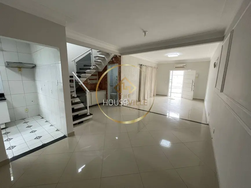 Foto 7 de Casa com 3 quartos à venda, 133m2 em Loteamento Villa Branca, Jacarei - SP