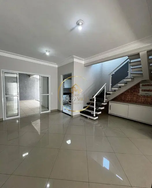 Foto 3 de Casa com 3 quartos à venda, 133m2 em Loteamento Villa Branca, Jacarei - SP