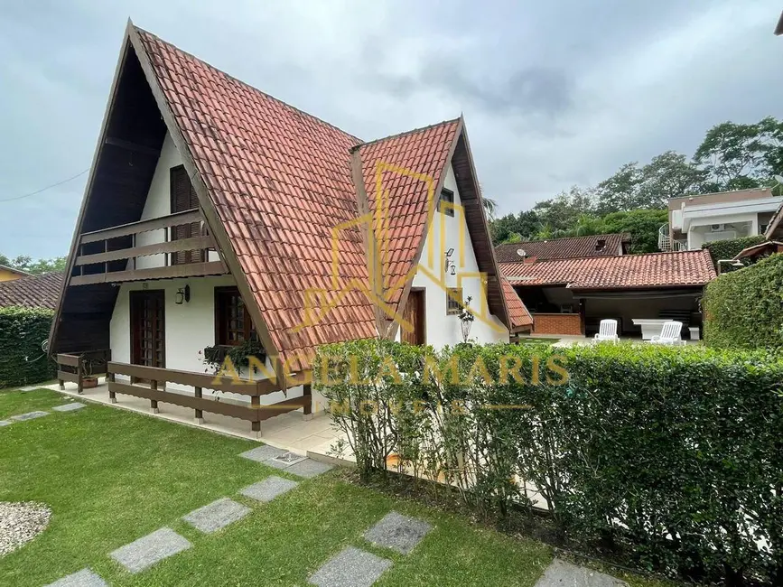 Foto 3 de Casa de Condomínio com 3 quartos à venda e para alugar, 400m2 em Park Imperial, Caraguatatuba - SP