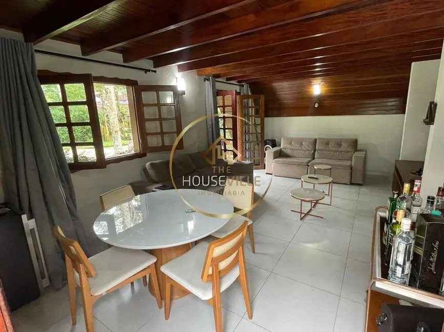 Foto 7 de Casa de Condomínio com 3 quartos à venda e para alugar, 400m2 em Park Imperial, Caraguatatuba - SP